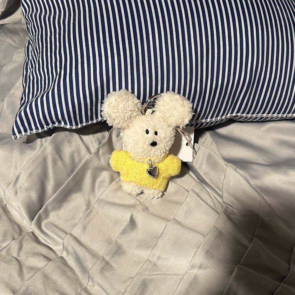 Yellow and White Plush Key chain - Picture 4 of 5
